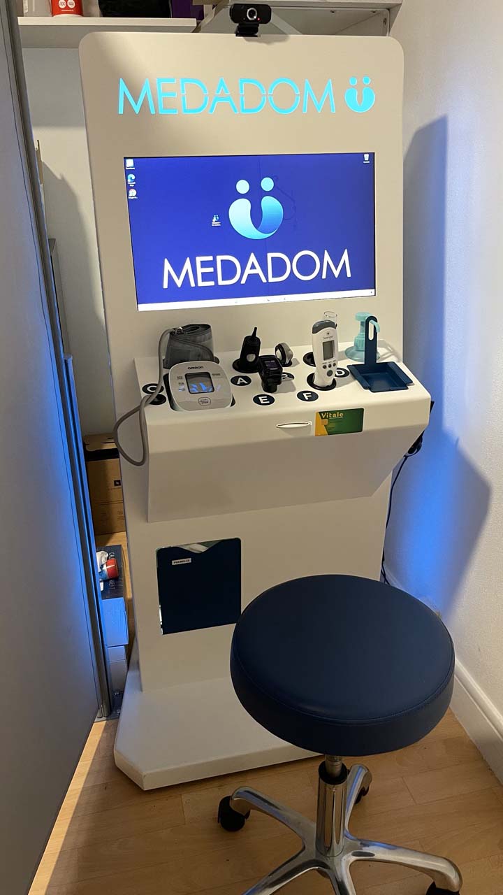 Borne téléconsultation Medadom Borne téléconsultation Medadom